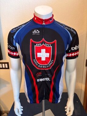 Nice mens XL Pactimo cycling jersey